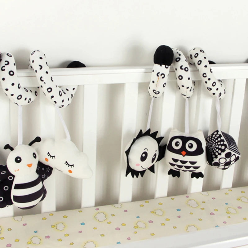 Hanging Toys Car Seat Crib Mobile Infant Baby Spiral Plush Bed Stroller Bar Black and White Color Toy with Rattles BB Squeaker