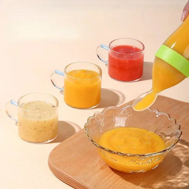Safe Baby Spoon Bottle and Fruit Feeder Kit Baby Feeding Bottle Toddler Fresh Vegetable Fruit Pacifier Toddler Feeding Supplies
