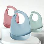 Bavoir Bébé en Silicone Imperméable & Réglable – Sans BPA