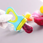 Safe Baby Spoon Bottle and Fruit Feeder Kit Baby Feeding Bottle Toddler Fresh Vegetable Fruit Pacifier Toddler Feeding Supplies